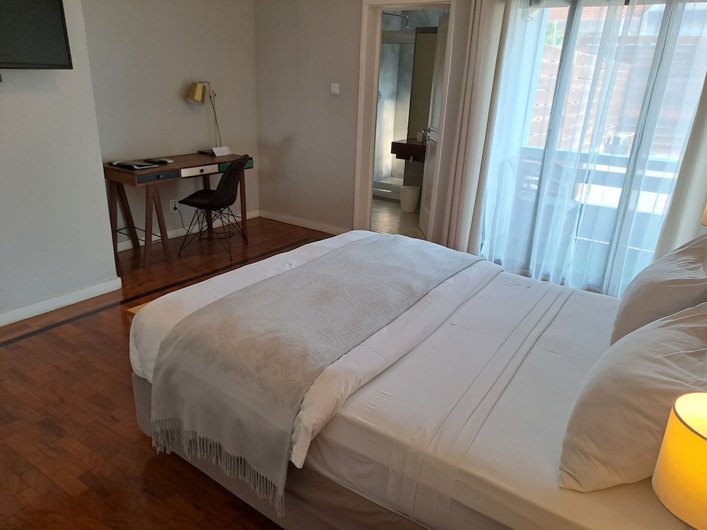 Room, 1 Queen Bed photo 2