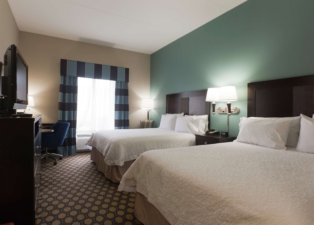 Room, 2 Queen Beds photo 3