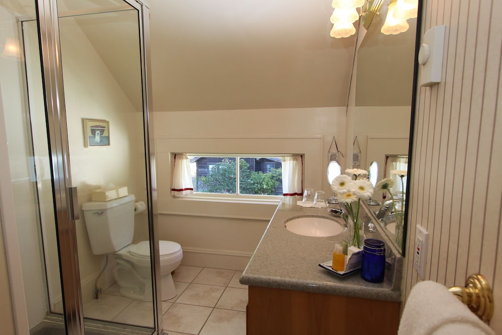 Comfort Triple Room photo 3