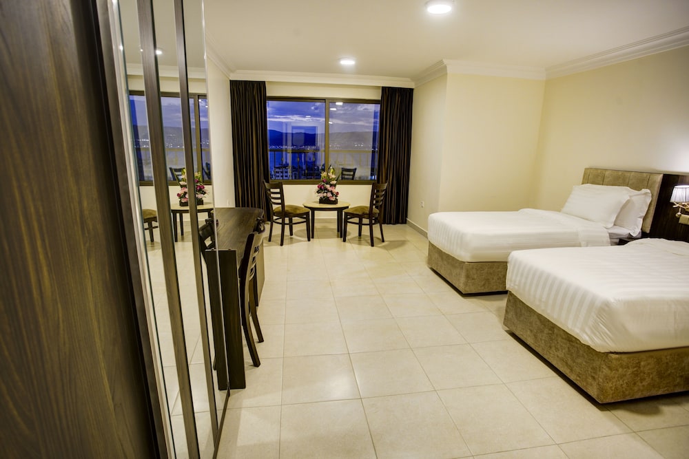 Deluxe Twin Room - Photo 1