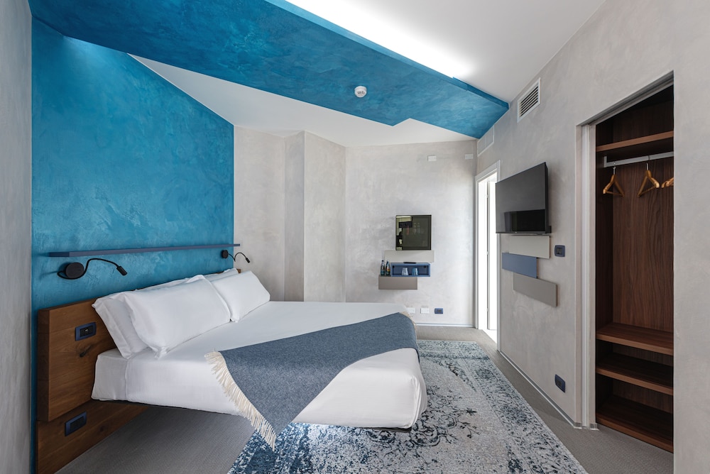 Premium Room - Photo 2