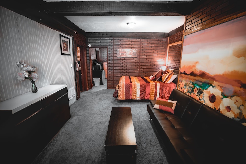 Standard Room - Photo 1