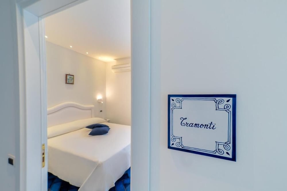 Standard Double or Twin Room, Sea View