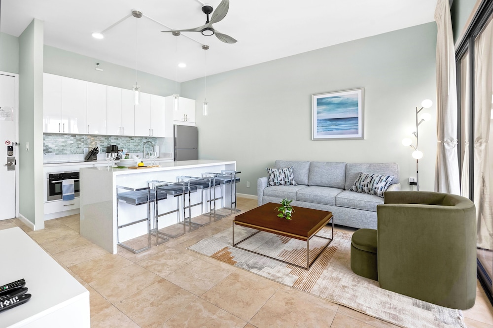 Premium Remodeled Condo with Ocean View and Parking: Premium Condo, 1 Bedroom, Air conditioning, Ocean View (0178) photo