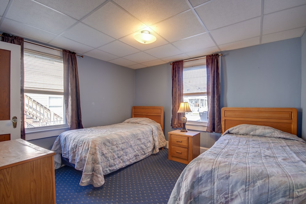 Apartment, 2 Bedrooms - Photo 9