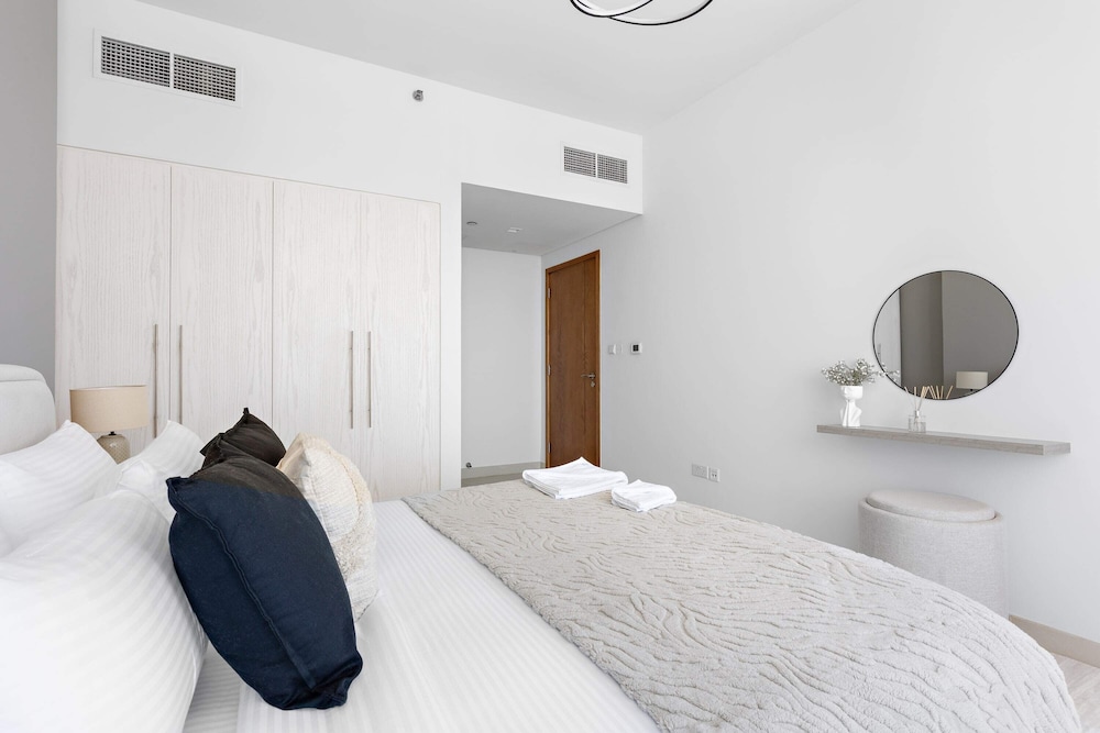Grand Apartment