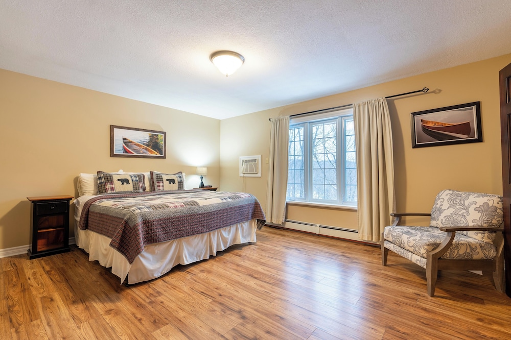 Luxury Cottage, 6 Bedrooms (Hilltop) photo 1