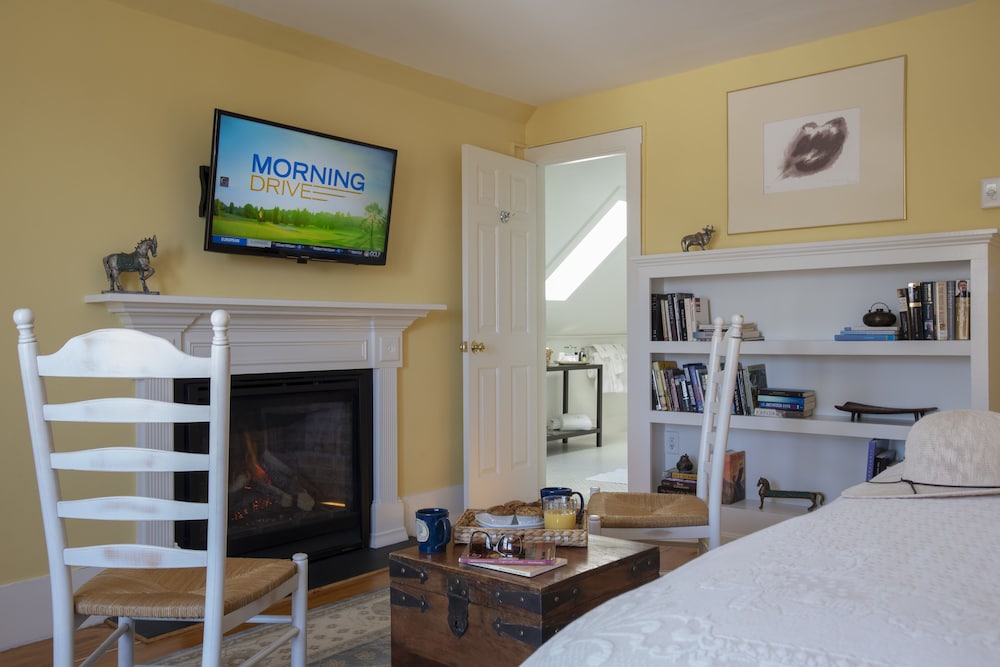 Waterford Room photo 3