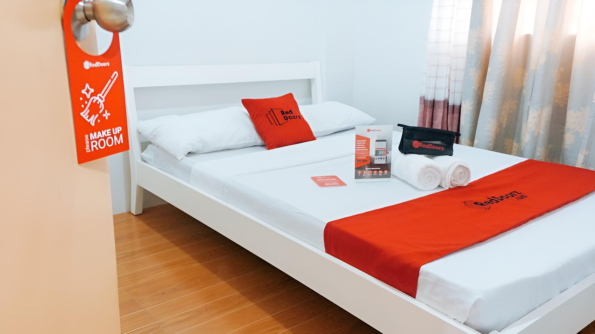 Double Room - Photo 7