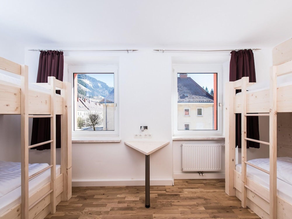 Deluxe Room - Photo 4