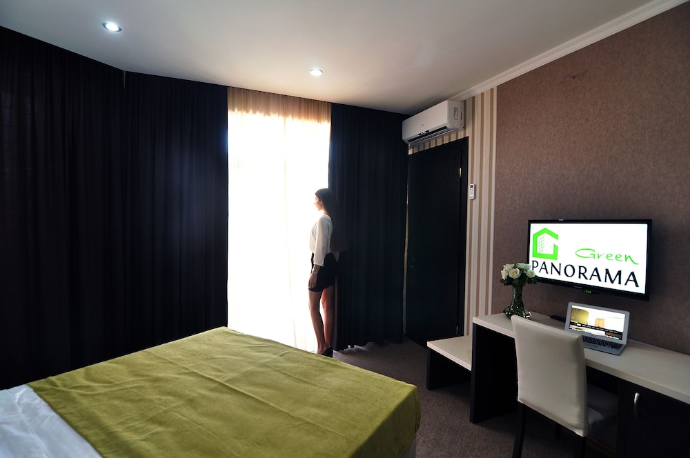 Double Room, 1 King Bed, Balcony photo 2
