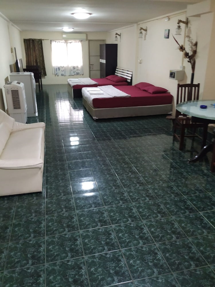Family Suite - Photo 8