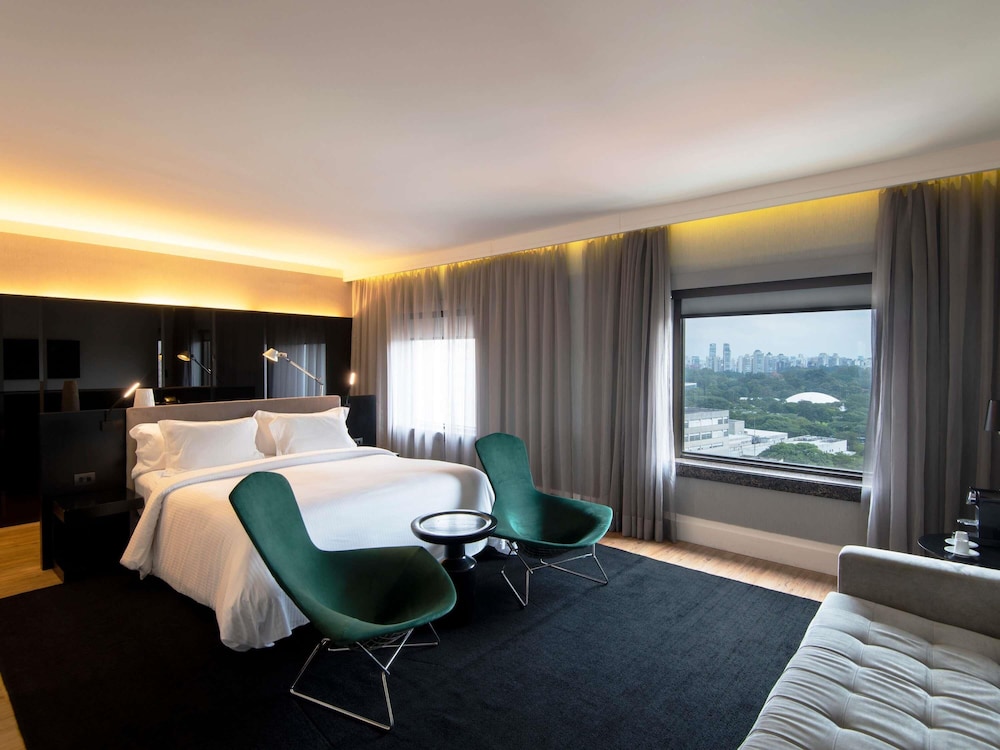 Executive Suite, 1 Queen Bed, Park View