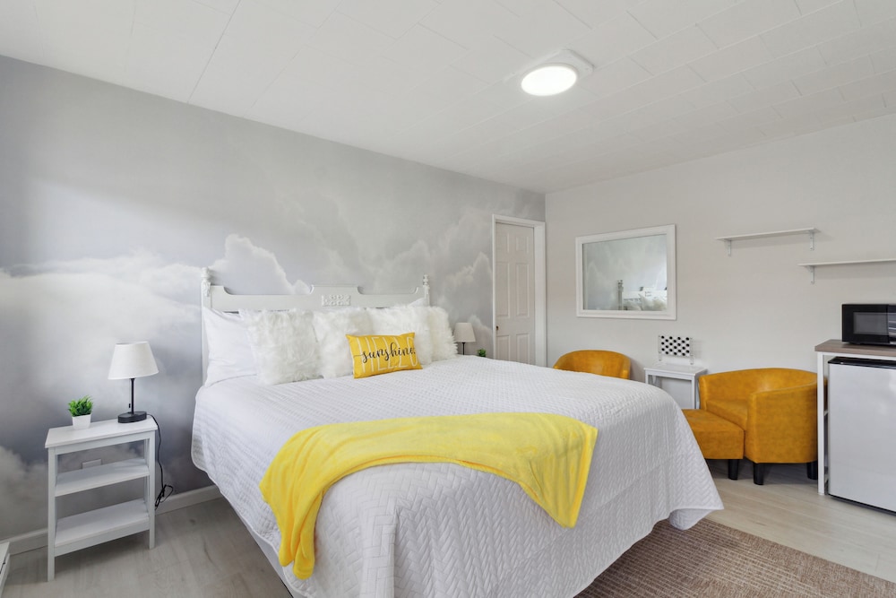 Deluxe Room, 1 King Bed