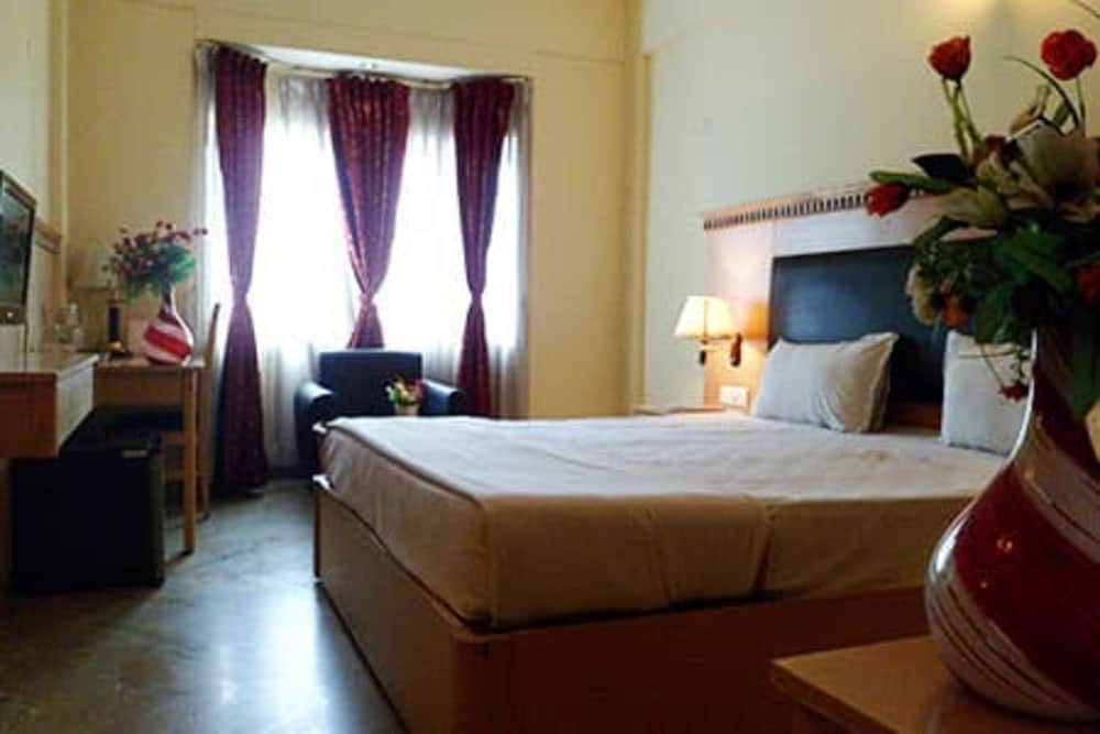 Standard Room - Photo 1