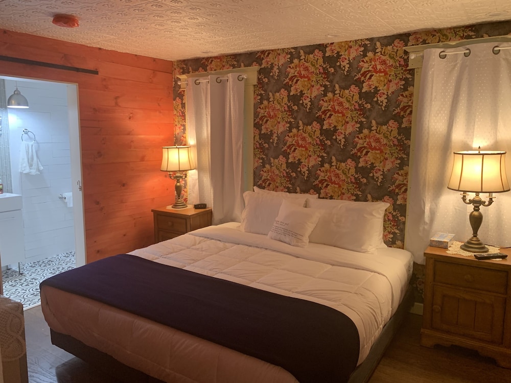 Signature Room, 1 King Bed