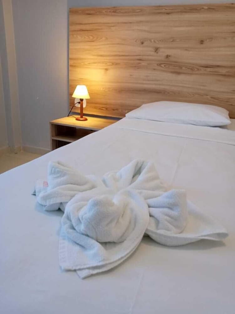 Standard Twin Room photo 3