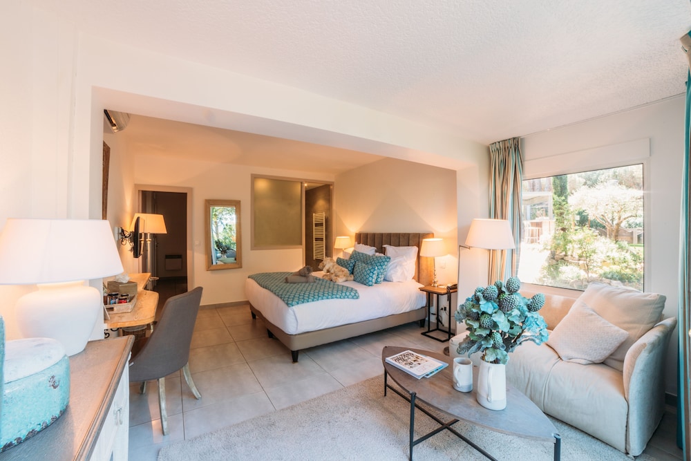 Premium Double Room - Photo 2