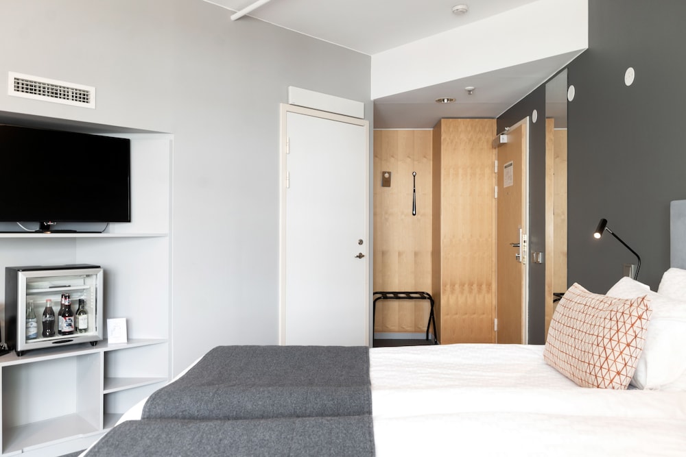 Standard Double Room - Photo 4