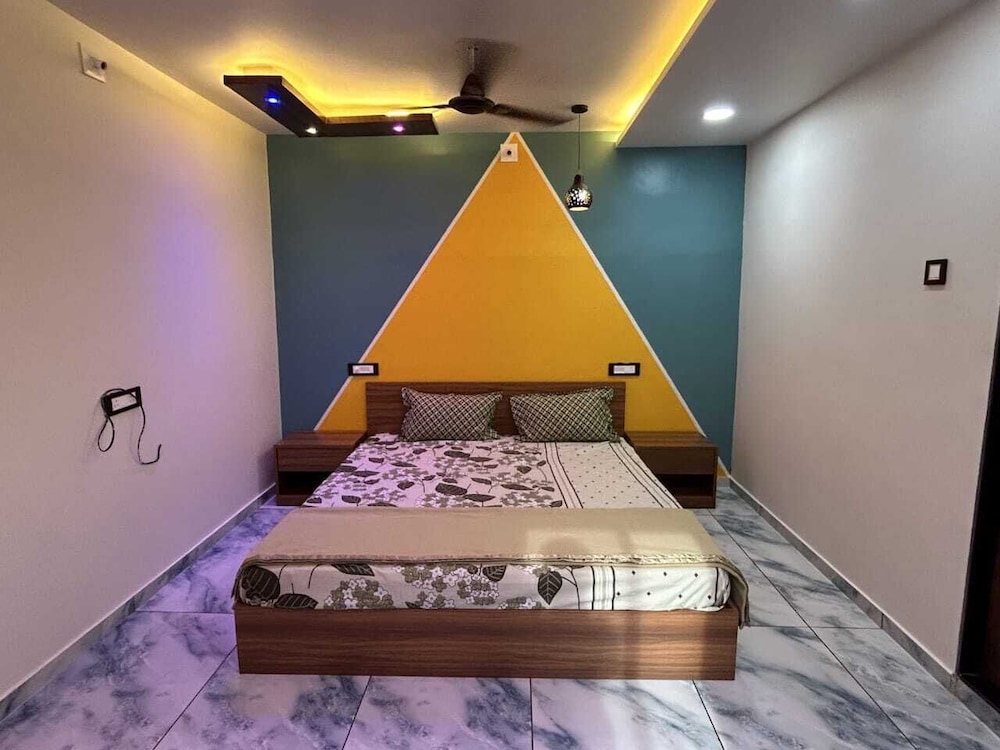Deluxe Room - Photo 7