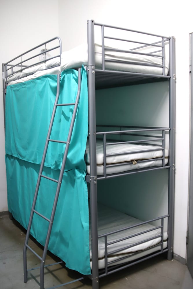 Habitación Estándar, Dormitorio Compartido, Baño Compartido