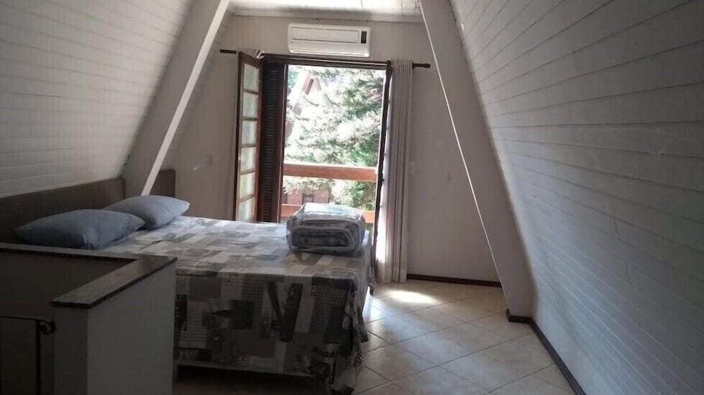 Family Chalet, Multiple Beds, Garden View photo 1