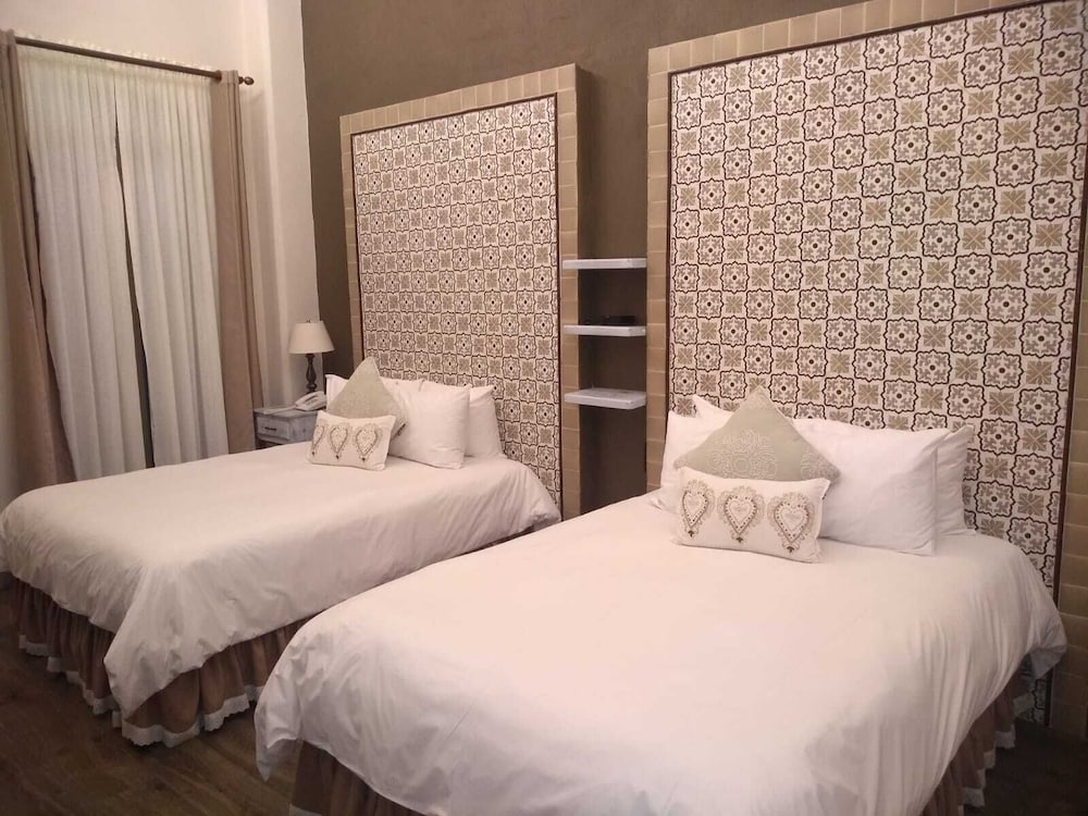 Family Double Room, 2 Twin Beds