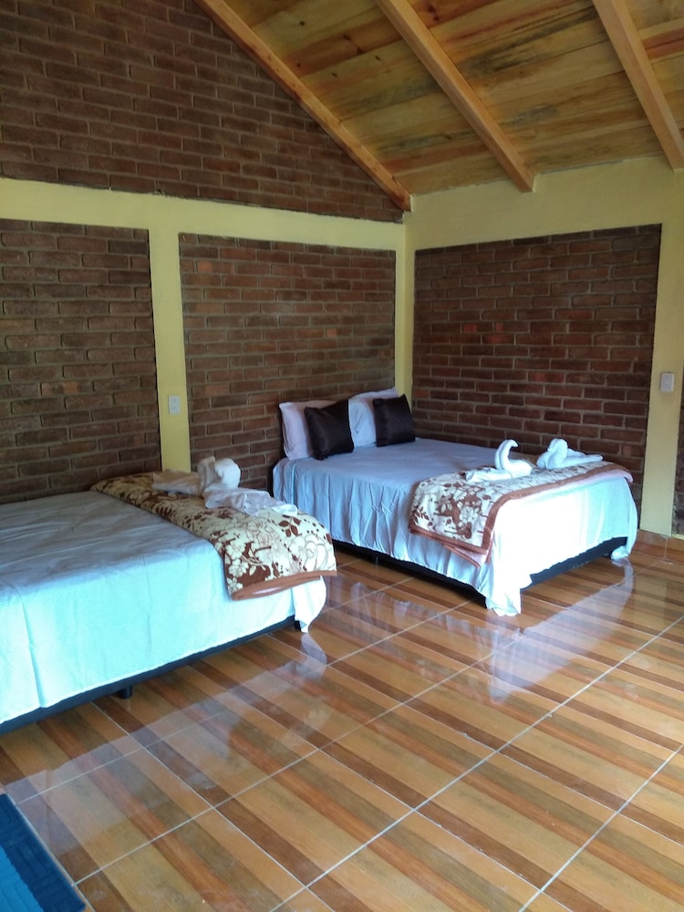 Basic Cabin photo 3