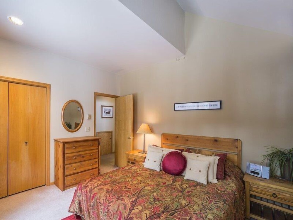 House, 3 Bedrooms photo 1