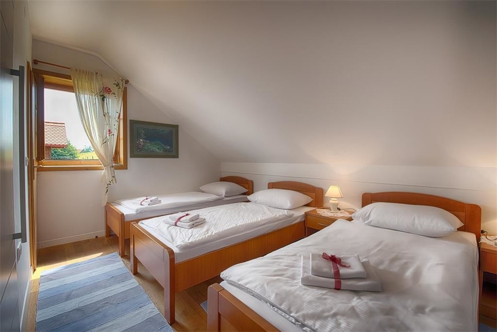 Triple Room photo 1