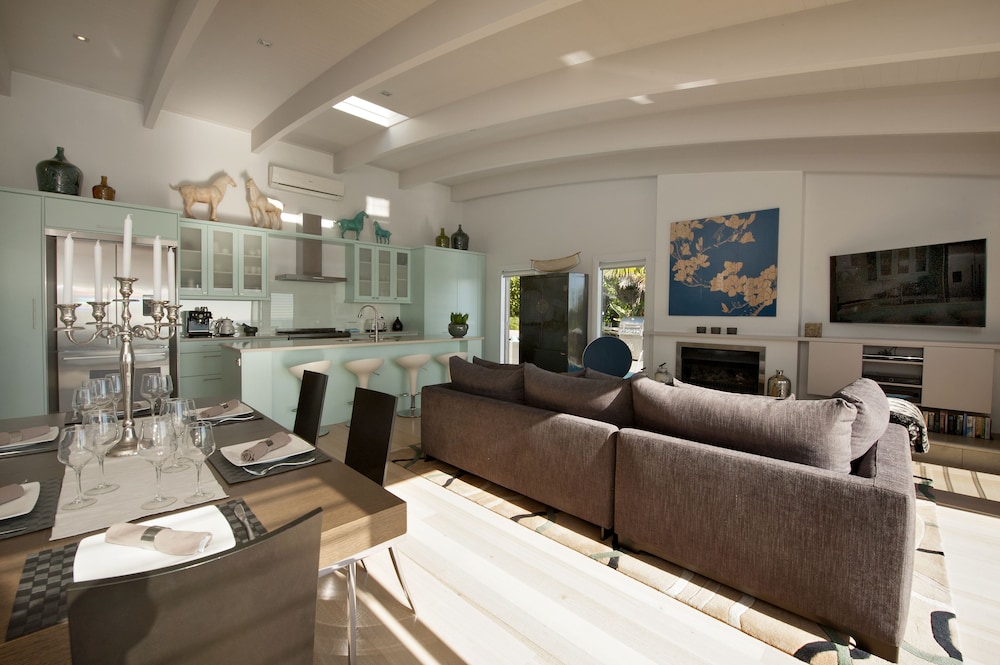 Luxury Villa, 3 Bedrooms, Ocean View photo 3