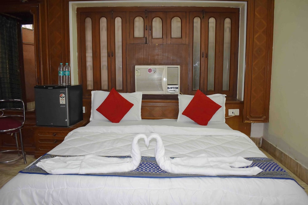 Deluxe Room - Photo 3