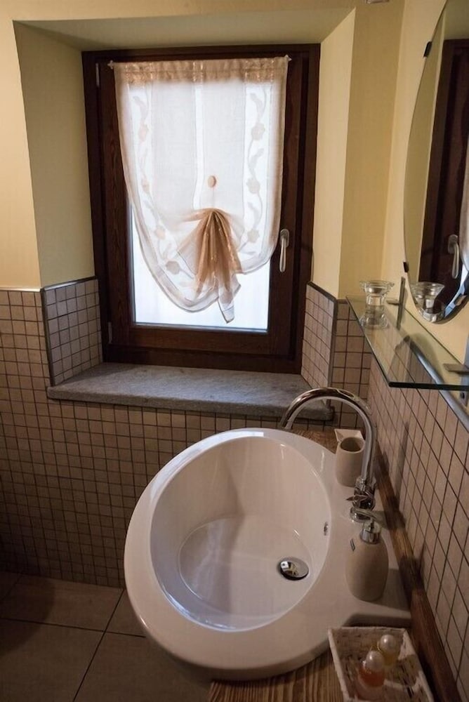 Comfort Triple Room photo 2