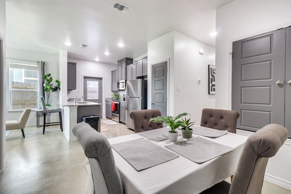 House (3 Bedrooms) photo 2