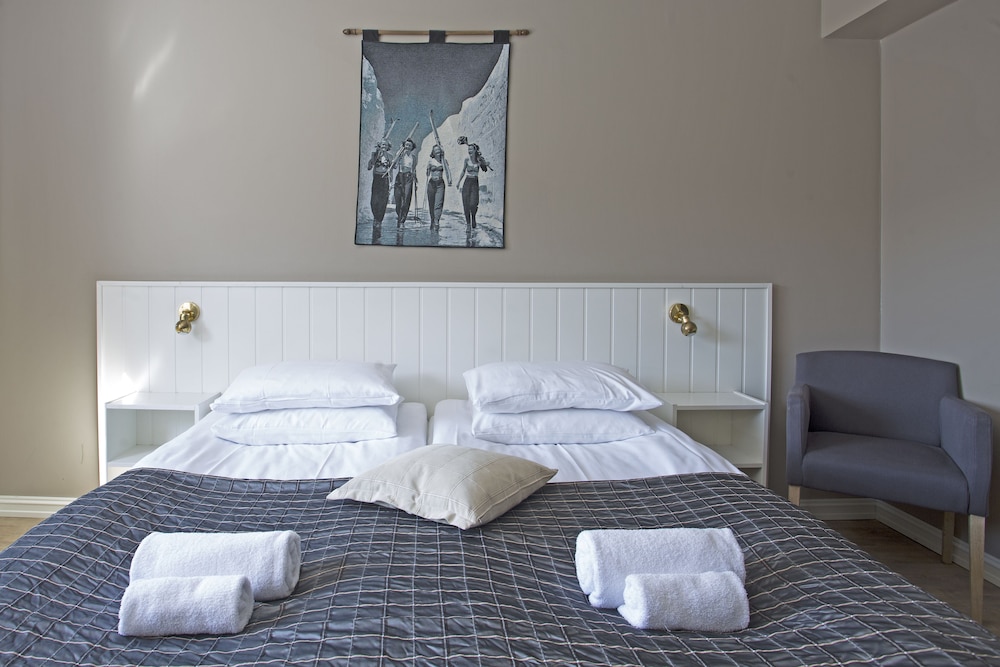 Standard Double Room, 2 Twin Beds