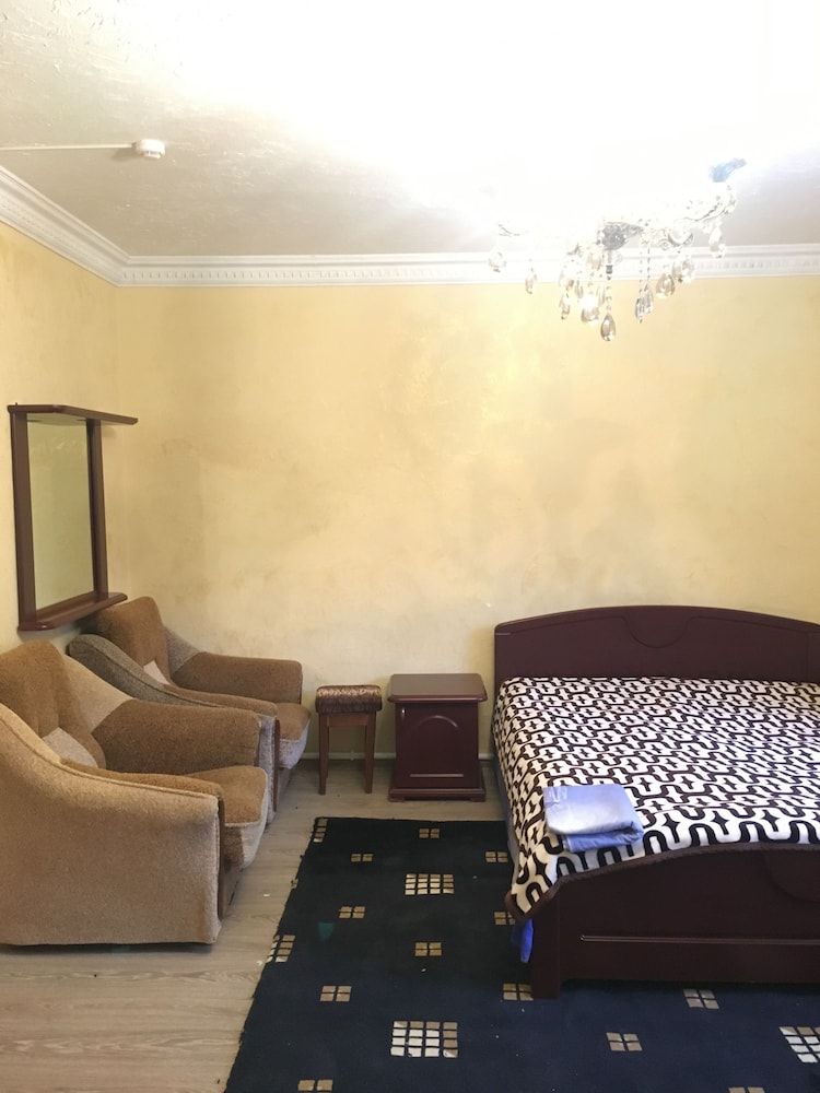 Comfort Suite, Courtyard View photo 1