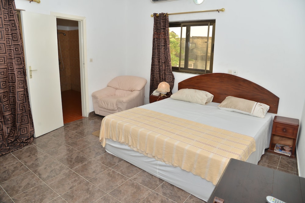 Standard Double Room photo 3