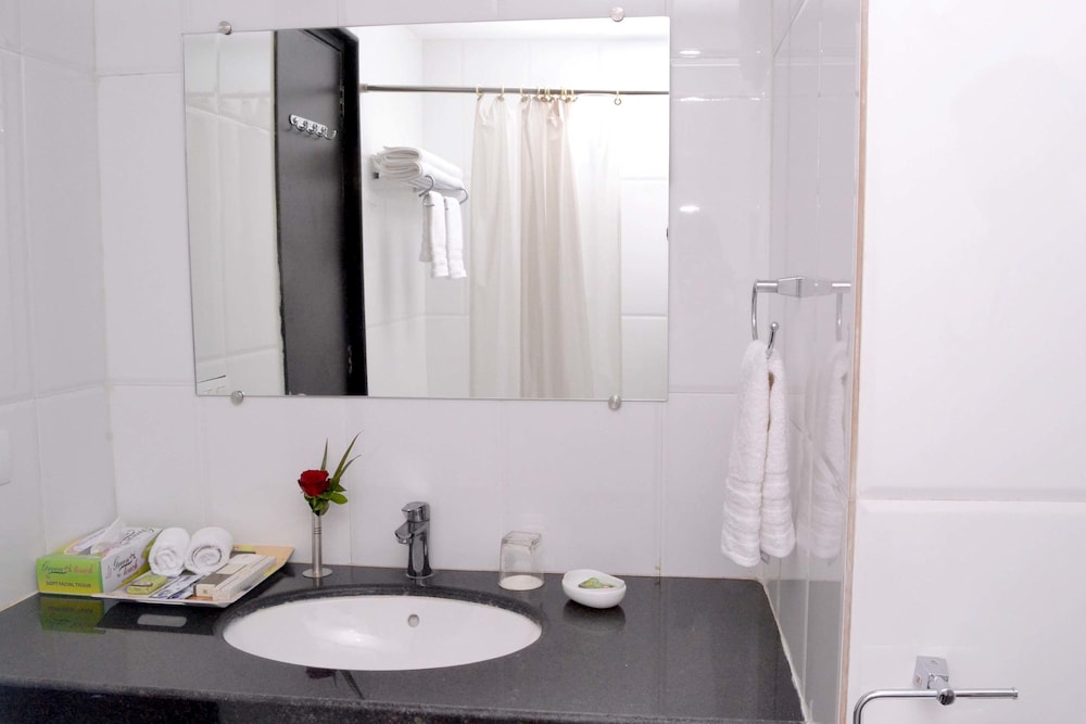 Luxury Suite photo 2