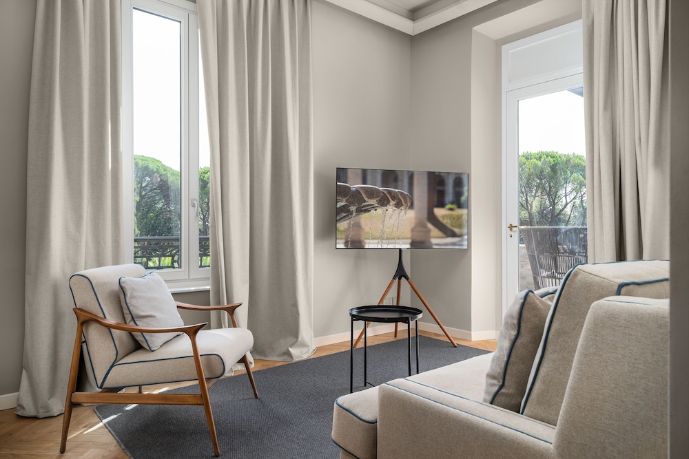 Signature Suite (BV Nature & Pet)