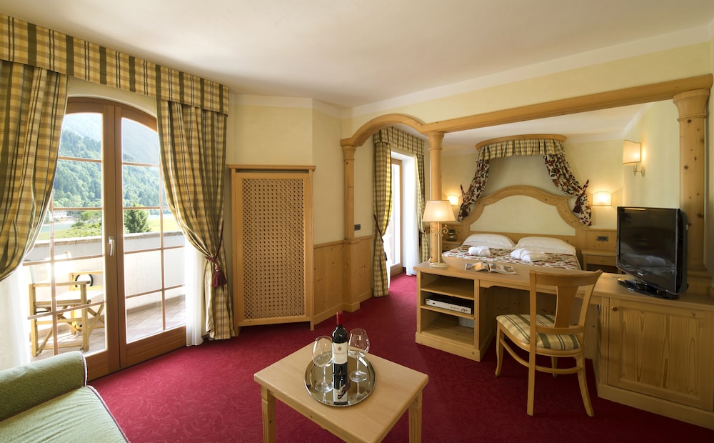 Junior Suite, Sauna, Lake View