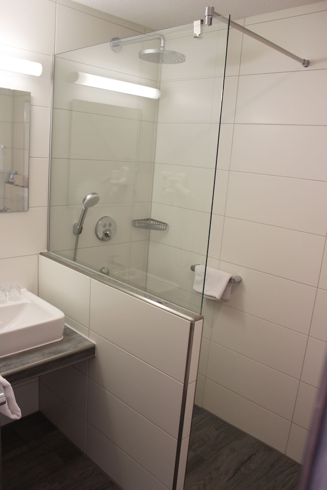 Classic Double Room, Balcony, Mountain View photo 3