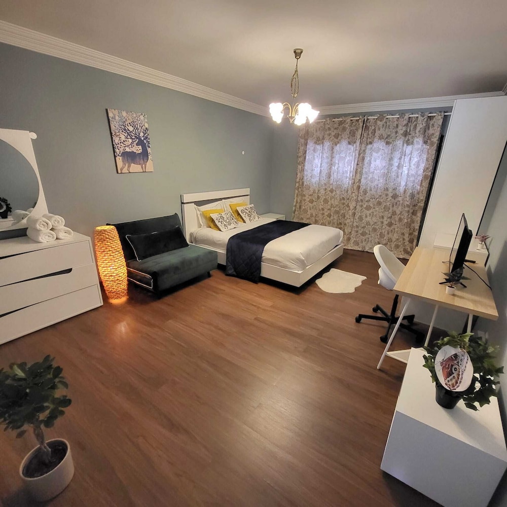 Elite Studio, 1 Bedroom photo 1