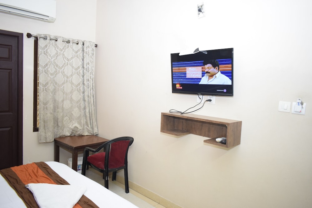 Standard Double Room - Photo 5