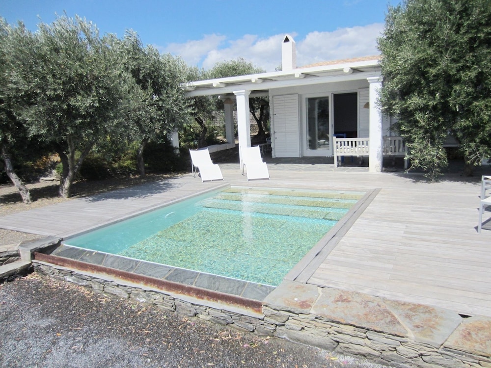 House, 2 Bedrooms, Private Pool, Sea View photo 2
