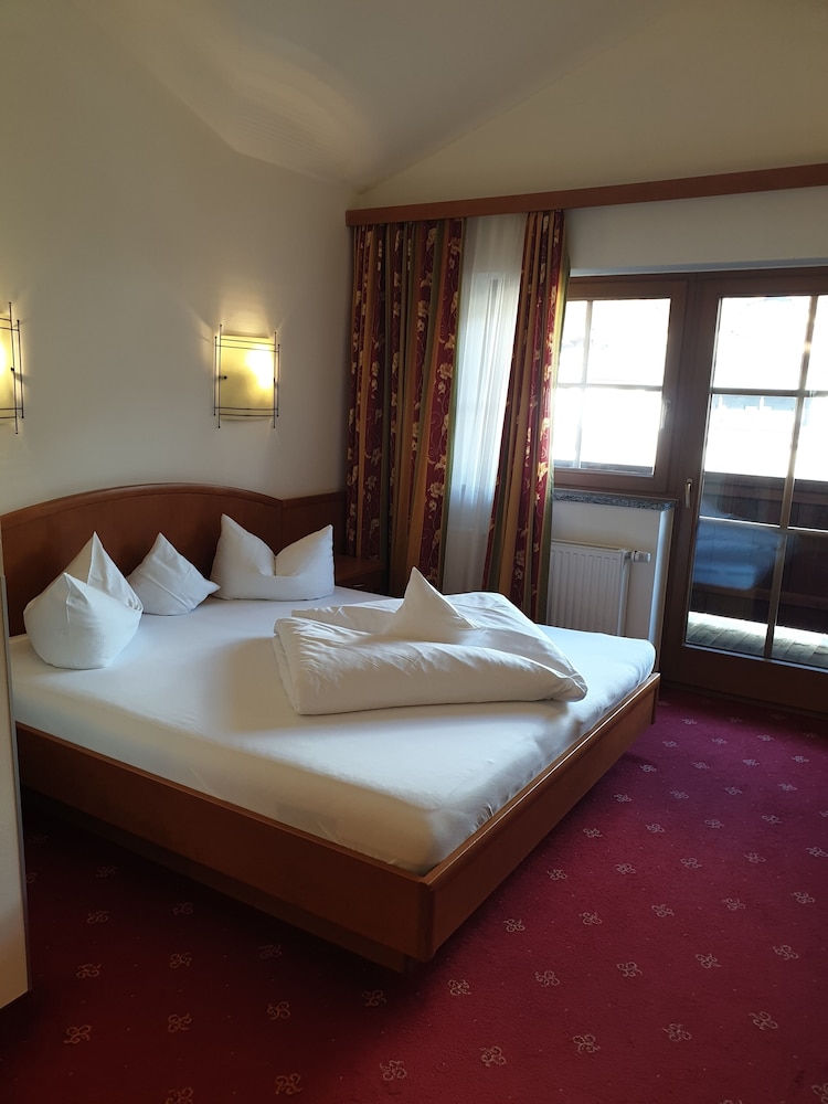 Classic Double Room photo 1