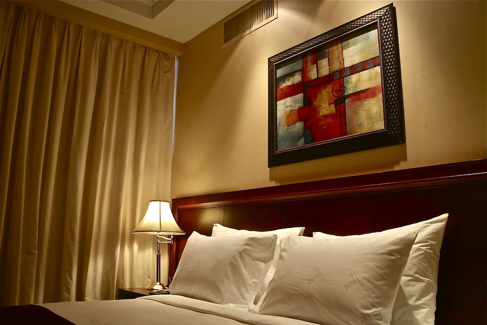 Trianon Hotel — photo 115