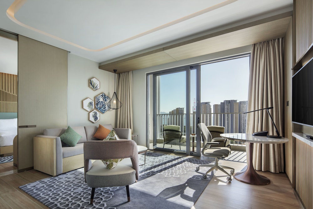 Suite, 1 Bedroom, Balcony, Sea View - Photo 5