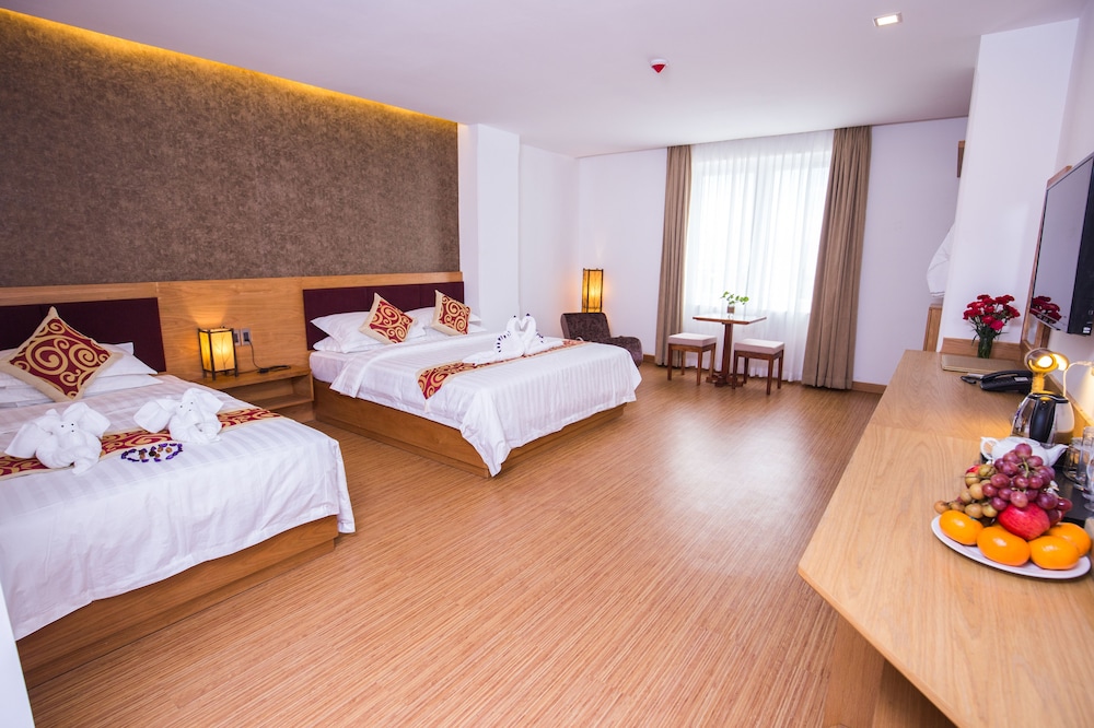 Family Studio Suite, City View photo 2