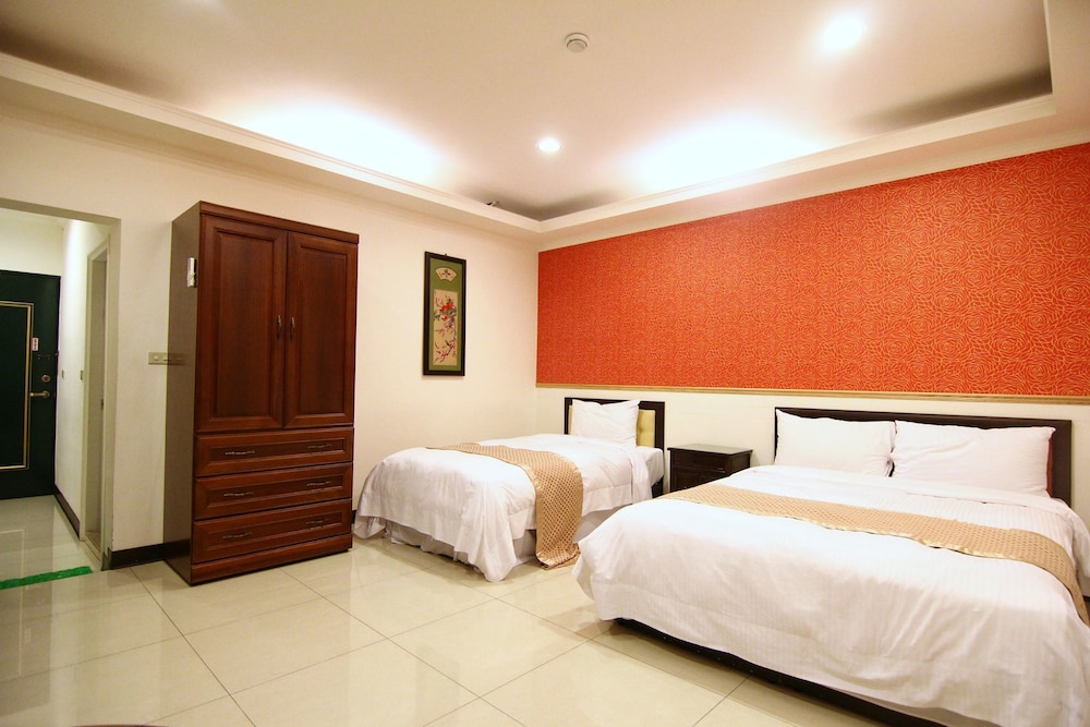 Standard Triple Room - Photo 1