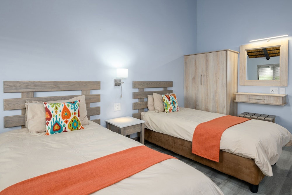Two Bedroom Apartments with Patio photo 2